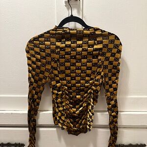 UO Gold dice top